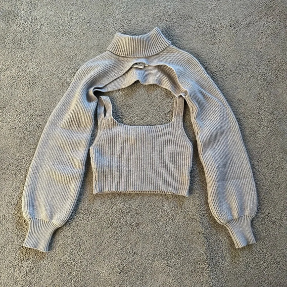 PRINCESS POLLY SWEATER - Picture 5 of 9